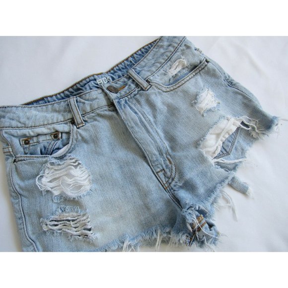 Urban Outfitters BDG Bree Cutoff Denim Shorts High Rise 27 - Picture 1 of 4